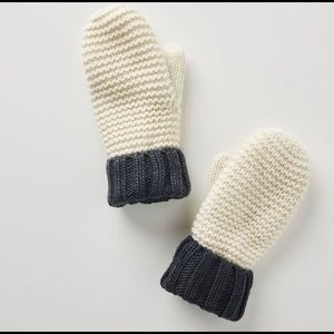 NWT Anthropologie Colorblocked Mittens